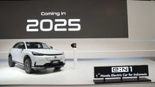 Honda e:N1 Raih Penghargaan Mobil Favorit di GIIAS 2024 Mobil Listrik Honda