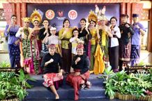 Pesona Utsawa Busana Adat 2024 PKB XLVI, Rai Wahyuni Sanjaya Dukung Peragaan Busana Ciri Khas Kabupaten Tabanan Busana Ciri Khas Tabanan