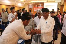 Tajamkan Penguatan Lembaga Adat Dalam Mendukung Pembangunan, Sekda Alit Wiradana Buka Pesangkepan MDA Kota Denpasar Sangkep Desa Adat