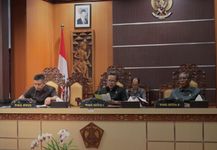 Rapat Paripurna DPRD Jembrana Agendakan Pandangan Umum Fraksi Rapat Paripurna DPRD Jembrana