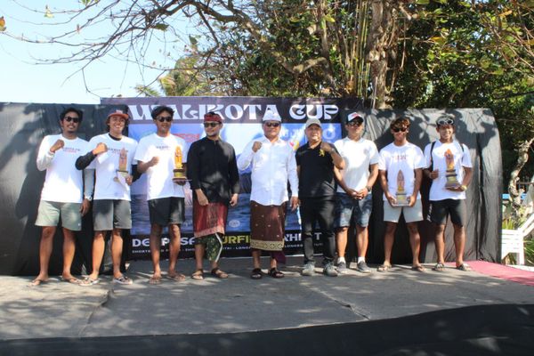 Kejuaraan Surfing Wali Kota Cup XIV