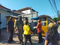 Wujudkan Ketertiban dan Kenyamanan, Satpol PP Kota Denpasar Tertibkan Pedagang Kaki Lima di Jalan Tukad Badung Tertibkan Pedagang Kaki Lima