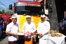 Damkar Denpasar Tambah Armada Baru, Wawali Arya Wibawa Dorong Optimalisasi Pelayanan Kegawatdaruratan Tambah Armada Baru