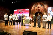 Wali Kota Jaya Negara Buka Seminar Transformasi Digital PGRI Kota Denpasar, Perkuat Peran Pendidik Dalam Masa Depan Generasi Muda Seminar Transformasi Digital