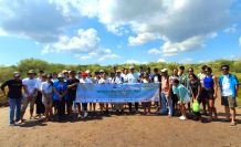 TRM Hospitality Tanam Bibit Mangrove di Nusa Lembongan TRM Hospitality