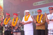 Rembug KTNA dan AGRO EXPO 2024 di Tanah Lot, Pj Gubernur Bali Harap Tingkatkan Minat Generasi Muda untuk Bertani Rembug KTNA dan AGRO EXPO 2024