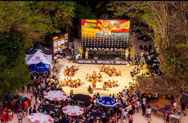 Kompetisi Selancar Rip Curl Cup Padang Padang 2024 Resmi Dibuka