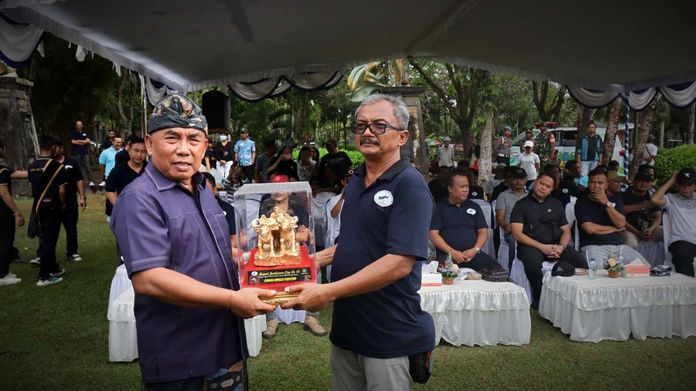 HUT Negara
