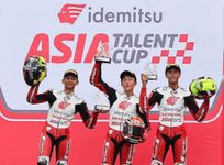 Jadi Kado HUT RI, Pebalap Binaan Astra Honda Kibarkan Merah Putih dari Podium IATC Malaysia Kado
