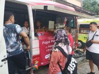 Wajib Pajak Antusias Manfaatkan Pelayanan Pajak PBB P2 Bapenda Denpasar di Car Free Day Renon Pajak