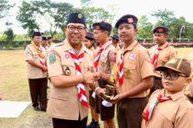 Wakil Wali Kota Arya Wibawa Pimpin Apel Peringatan Hari Jadi Pramuka Ke-63 di Kota Denpasar Pramuka