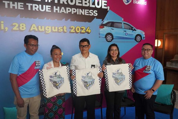 Bluebird Kampanye #TrueBlue
