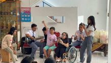 Twee Band Disambut Meriah di YPAC Bali, Usung Slogan Bermusik Harus Bahagia dan Membahagiakan Orang Lain Twee Band