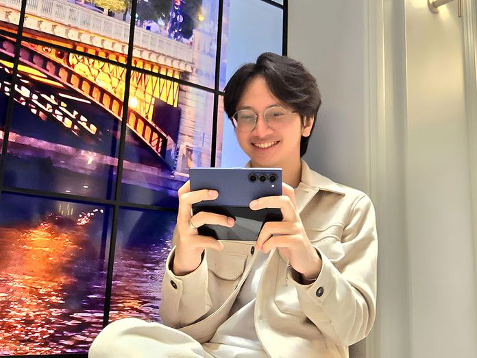 Tiga Tips Produktif Pakai Galaxy Z Fold6 ala Content Creator Apiipp Z Fold