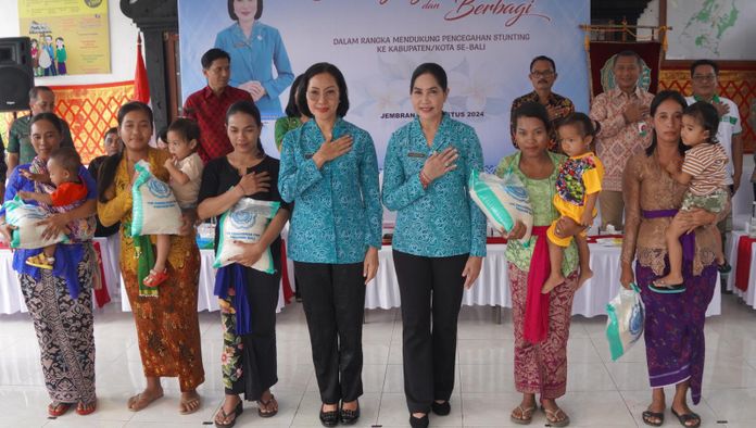 Berkunjung dan Berbagi