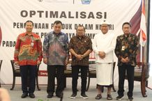 Pemkot Denpasar Komitmen Dukung Oprimalisasi Penggunaan Produk Dalam Negeri dan Pemberdayaan UMKK Sekda Alit Wiradana,
