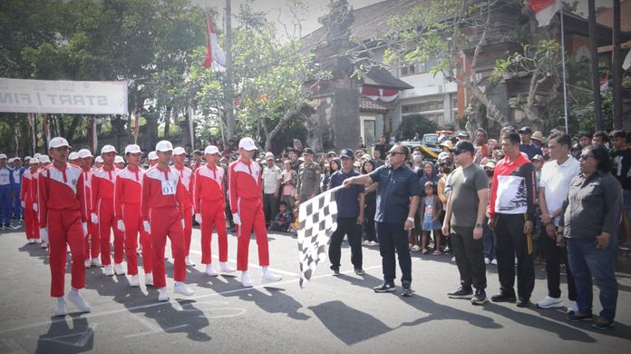 Gerak Jalan Kreasi