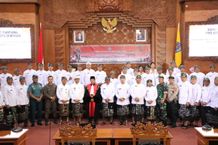 45 Anggota DPRD Kota Denpasar Periode Tahun 2024-2029 Dikukuhkan, Tekankan Sinergitas Bersama Dukung Pembangunan Kota Pelantikan Anggota DPRD Kota Denpasar