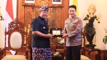 Bertemu Kapolda Baru, Pj Gubernur Mahendra Jaya Bahas Upaya Penanganan Wisman Berulah di Bali Kapolda Baru