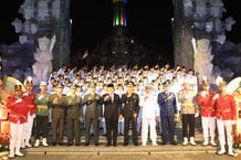 Pj Gubernur Mahendra Jaya Kukuhkan Paskibraka Provinsi Bali 2024 Kukuhkan Paskibraka Provinsi Bali 2024