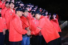 Lepas Kontingen Bali untuk PON XXI, Pj Gubernur Mahendra Jaya Optimis Raihan Medali Atlet Bali ‘Meleset’ di Atas Target Lepas Kontingen Bali untuk PON XXI