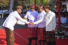 Peringati HUT Provinsi Bali ke-66, Sekretariat DPRD Bali Terima Penghargaan Adhyasta Prajaniti 2024 Sekretariat DPRD Bali Terima Penghargaan Adhyasta Prajaniti 2024