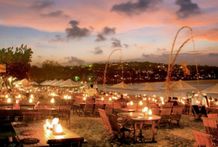 Menikmati Keindahan Pantai Jimbaran, Wisata Kuliner, dan Experience Unik di The Keranjang Bali Pantai Jimbaran