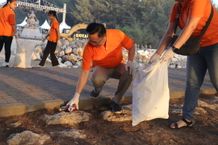 Ascott Regional Bali Berpartisipasi dalam World Clean Up Day di Pantai Mertasari Ascott Regional Bali