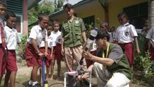 Cerita Mahasiswa FEB UGM Ikuti KKN Mengabdi di Berbagai Penjuru Nusantara KKN UGM
