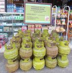 Jelang Hari Raya Galungan, Ada Tambahan 130 Ribu Tabung LPG 3 Kg Bagi Masyarakat Bali LPG