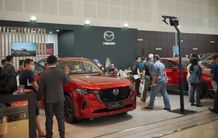 Mazda Cetak Penjualan Rp41,4 Miliar di GIIAS Surabaya 2024 Mazda