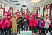 Wabup Suiasa Lepas Atlet Pencak Silat Kontingen Bali Ke PON Aceh-Sumut 2024 Pelepasan Atlet Pencak Silat