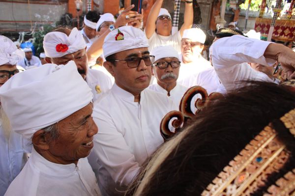 Karya Ngeratep