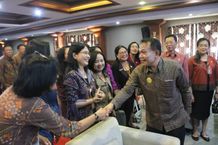 Pjs. Wali Kota Dewa Mahendra Pacu Semangat ASN di Kota Denpasar, Terus Bekerja Melayani Masyarakat Pjs. Wali Kota Dewa Mahendra