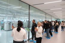 Transparan Terhadap Kualitas Produk dan Inovasi, OPPO Buka Pintu Pabrik untuk Kunjungan Partner Factory Visit with Partner