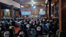 Kampanye di Perean Kangin, Mulyadi Disambut Ratusan Warga Mul Perean Kangin