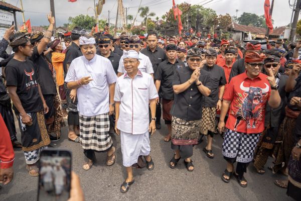 Koster-Giri dan Sanjaya-Dirga Koster-Giri dan Sanjaya-Dirga