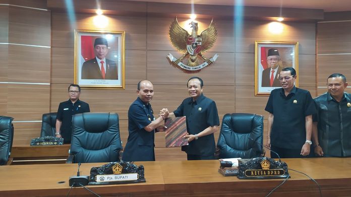 Rapat Paripurna DPRD