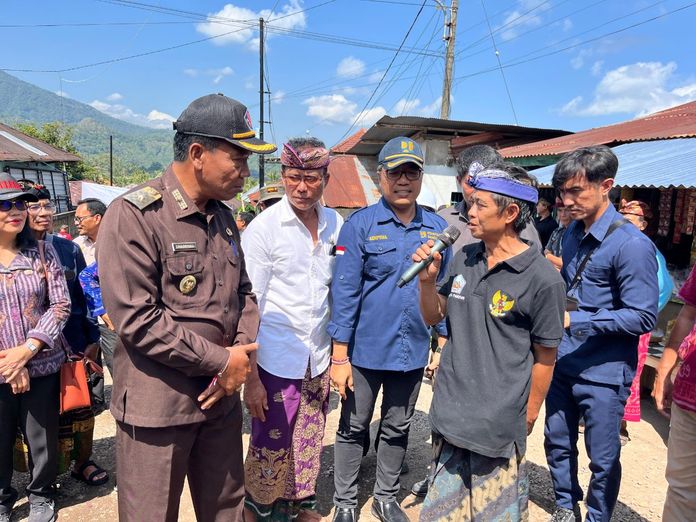 Perbaiki Jalan