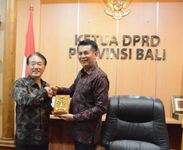 Konsul Jepang Jajaki Kemitraan Strategis dengan DPRD Bali DPRD BALI