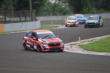 Honda Racing Indonesia Optimis Pertahankan Posisi Klasemen di Tengah Dinamika Cuaca pada Seri Keempat Kejurnas ISSOM ISSOm