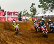 Melaju Kencang Selepas Cidera, Crosser AHM Raih Dua Podium Pada Final Kejurnas Motocross Cross