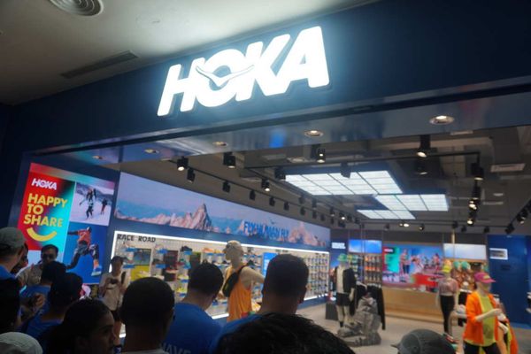 HOKA