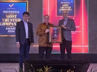 Konsisten Memberikan Layanan Prima, JNE Raih Indonesia Most Trusted Companies Award 2024 JNE