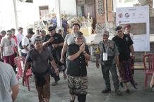 Usai Nyoblos di TPS 01 Balai Banjar Pelaga, Bupati Giri Prasta Langsung Lakukan Pemantauan Pencoblosan Badung Pilkada