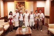 Pjs. Wali Kota Dewa Mahendra Apresiasi Siswa SMPN 10 Denpasar yang Wakili Bali di Olimpiade Penelitian Nasional SMPN 10 Dps