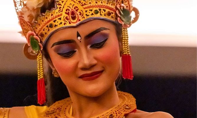 Balinese Dance