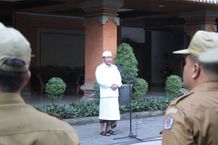 Pimpin Apel Disiplin, Sekda Alit Wiradana Motivasi Tingkatkan Kinerja ASN Apel Disiplin