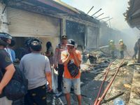 Pasar Tradisional Sri Bantas Terbakar, Kerugian Sekitar Rp8 Miliar Kebakaran