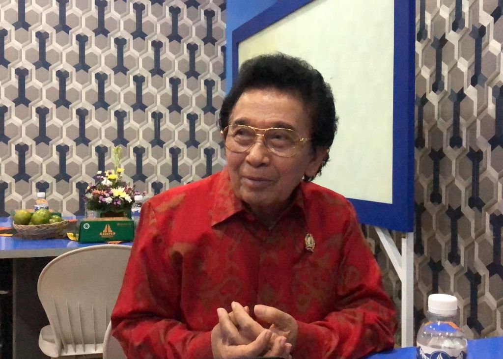 Prof Bandem